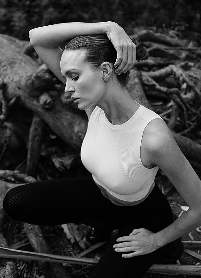 Imagen - Mujer con ropa deportiva. / INSTAGRAM @JOJA