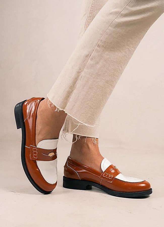 Imagen - Mocasines bicolores marrones de Bryan Stepwise, 99,90 euros.