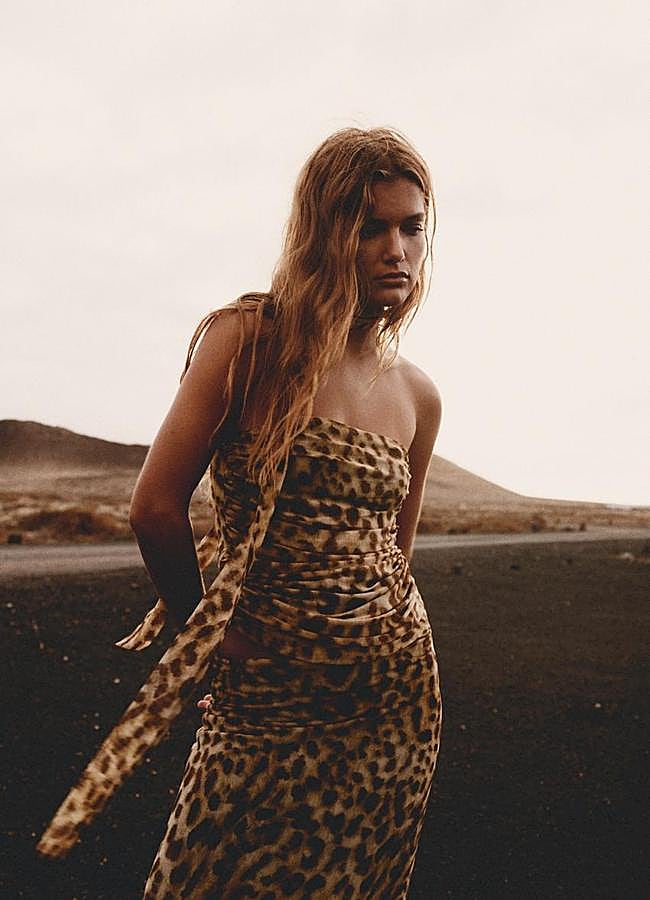 Imagen - Conjunto con estampado de leopardo de Zara.