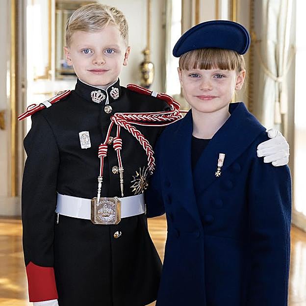 Jacques y Gabriella Grimaldi tienen 9 años. 
