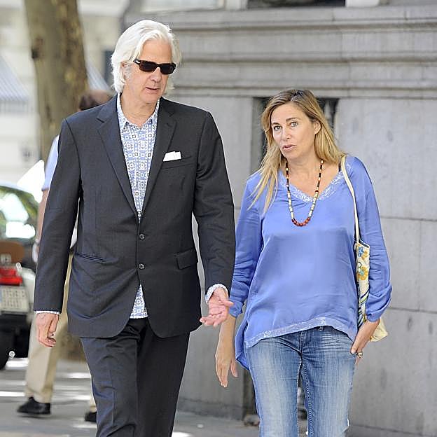 Jacobo Fitz-Jame Stuart y su segunda mujer, Inka Martí. 