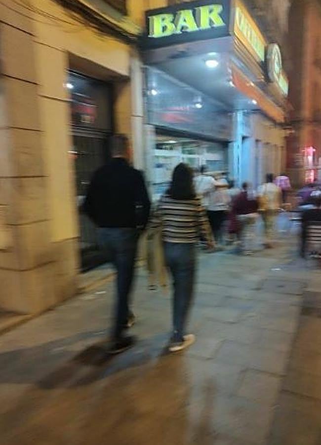Imagen - Los reyes, paseando por el centro de Madrid. (@rosebudshears).