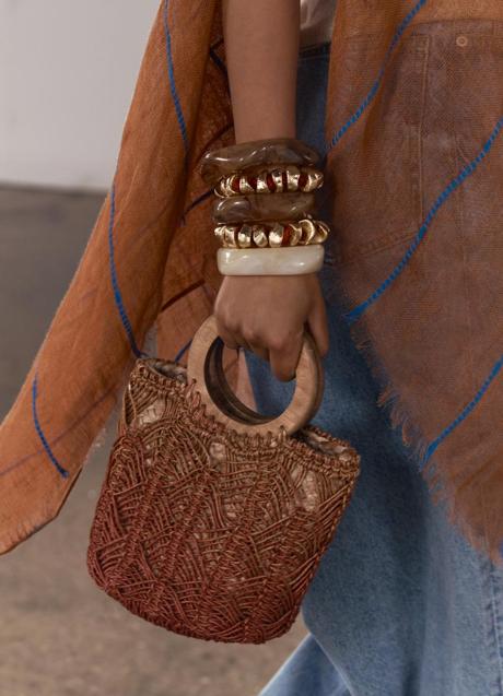 Imagen - Bolso de yute de Zara (29,99 euros)