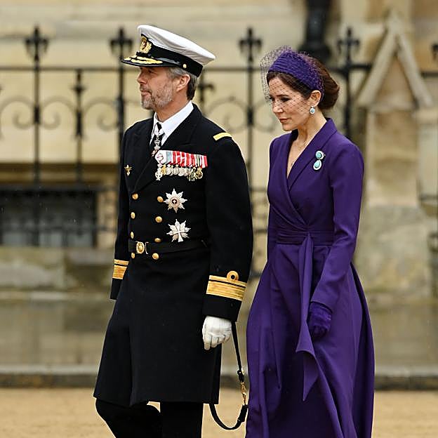 Los reyes de Dinamarca en la Coronación de Carlos III de Inglaterra. 