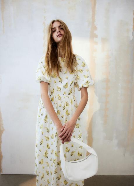 Imagen - Vestido con estampado de flores de H&M (49,99 euros)