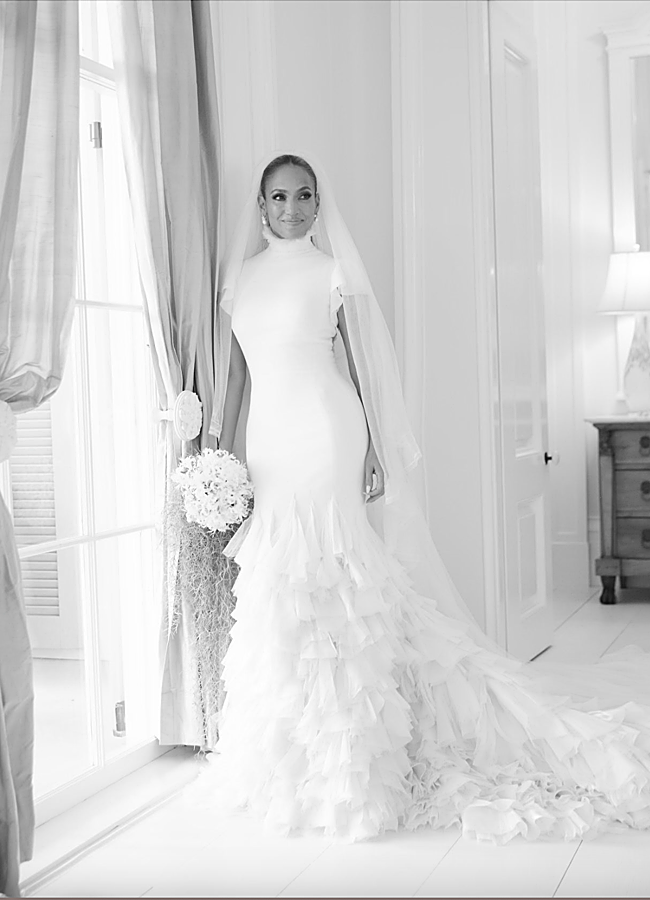 Imagen - El vestido de novia de Jennifer López lo firmó Ralph Lauren Collection. Foto: Instagram.