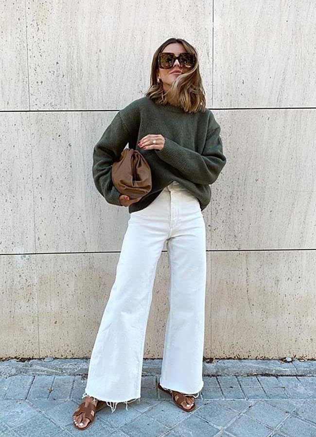 Imagen - La influencer Alexandra Pereira con unos pantalones blancos/@alexandra.pereira