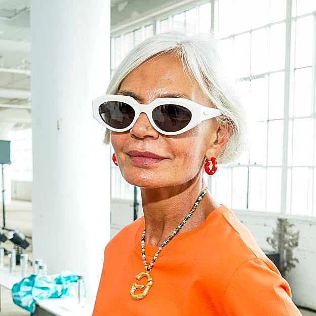 Rosa empolvado: el tono de labios que compran las mujeres de más de 50 años