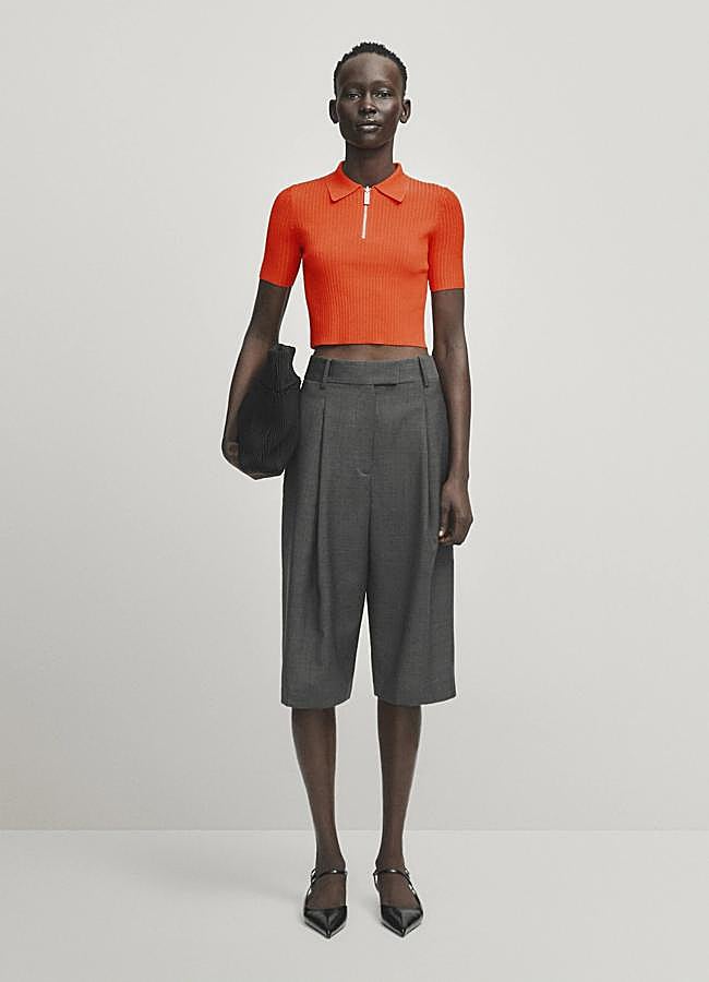 Imagen - Polo naranja de canalé, 59,95 euros.