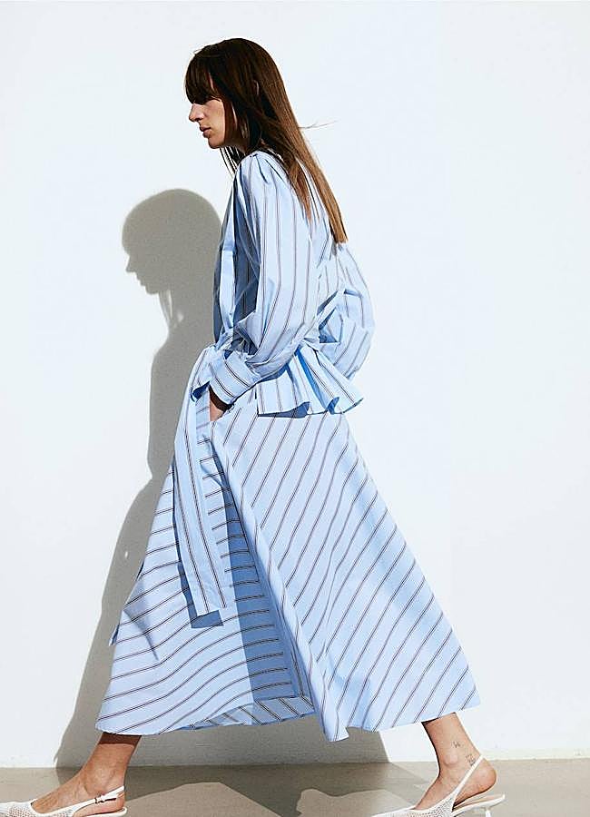 Imagen - Conjunto de rayas con blusa y falda