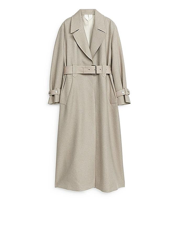 Imagen - Chaqueta tipo gabardina de Arket, 299 euros.