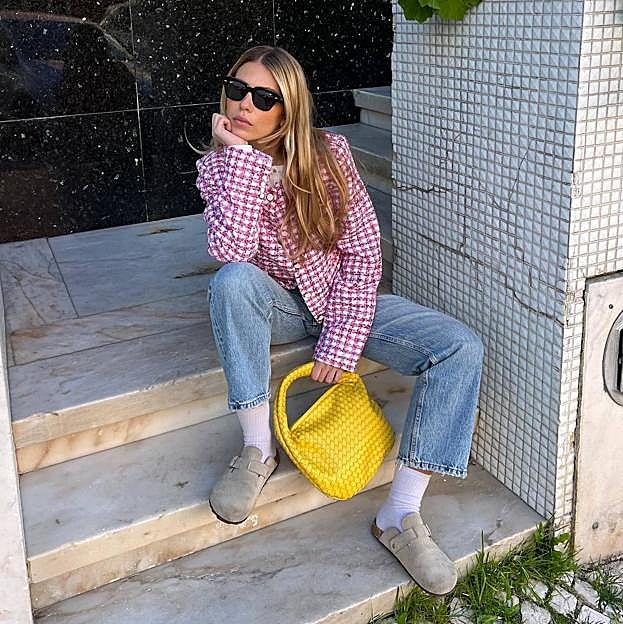 Los zuecos son el zapato tendencia de la primavera que te pondrás para ir cómoda todos los días