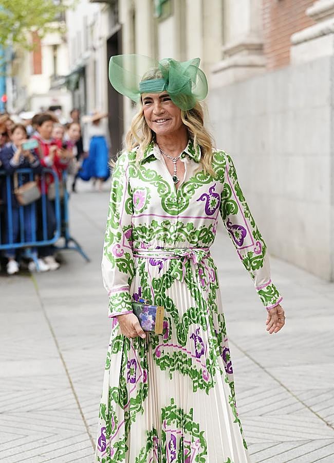 Imagen - Teresa de la Cierva con tocado en verde. Foto: Limited Pictures.