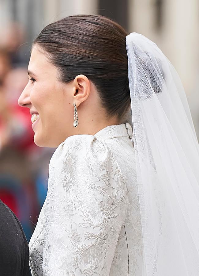 Imagen - Los pendientes de diamantes de Teresa Urquijo. / LIMITED PICTURES