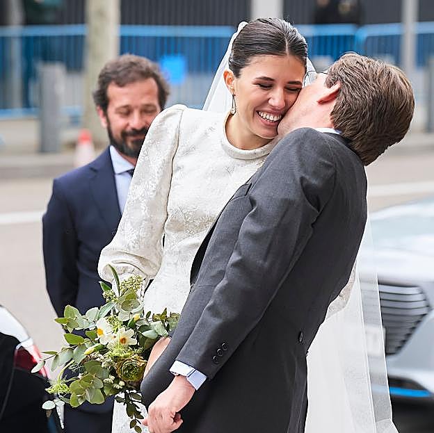 Almeida y Teresa Urquijo ya son marido y mujer. 