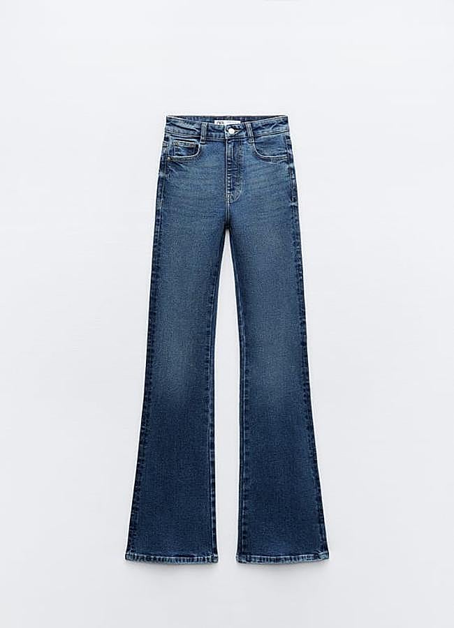 Imagen - Vaqueros campana de Zara (25,95 euros).