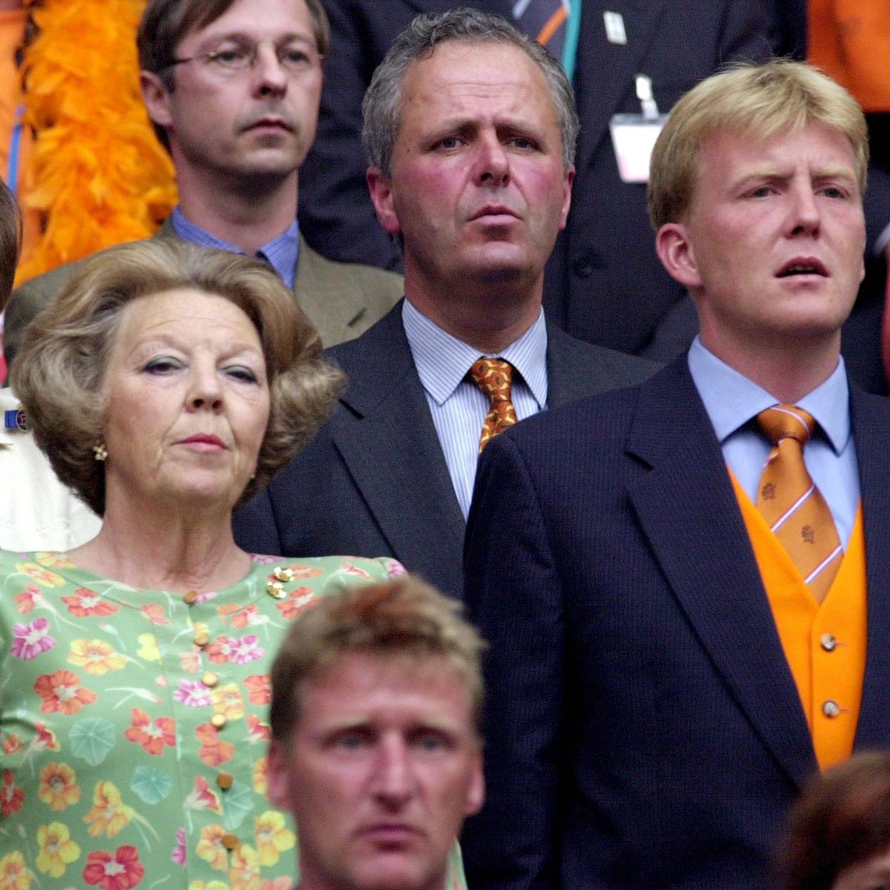 Guillermo de Orange con su madre, la reina Beatriz de Holanda.