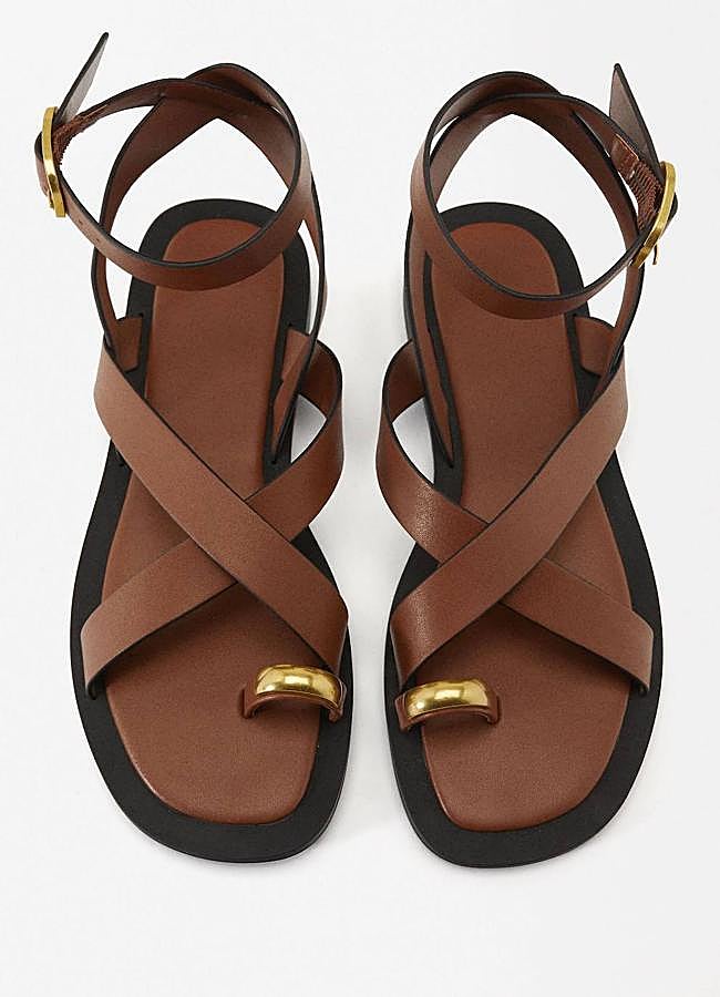 Imagen - Sandalias de tiras con detalle metálico