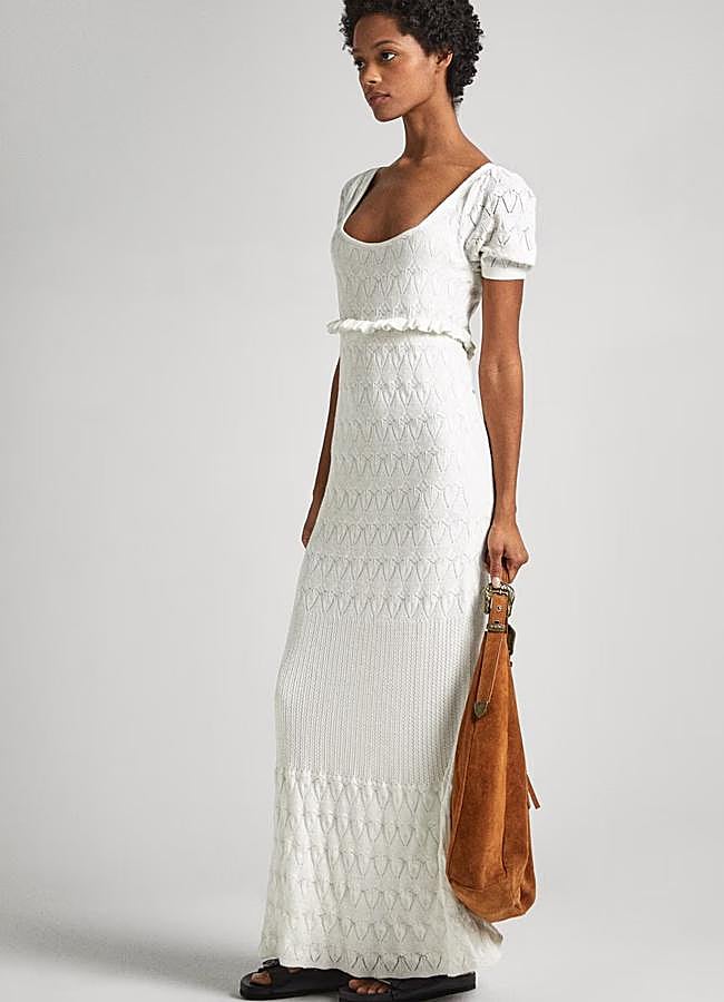 Imagen - Vestido blanco de punto de Pepe Jeans (120 euros).