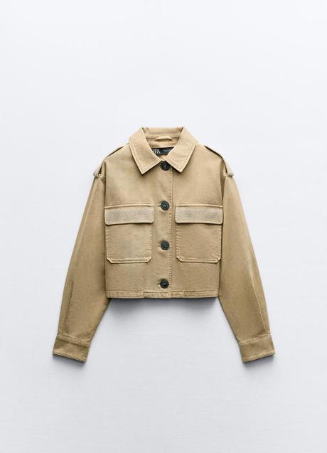 Imagen - Cazadora corta de Zara (35,99 euros)