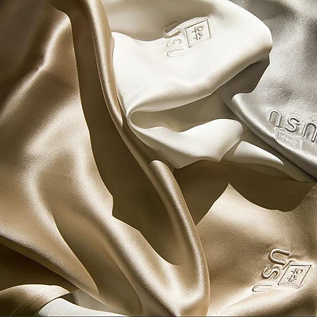 Funda de almohada en seda de USU Cosmetics (48,75 euros).