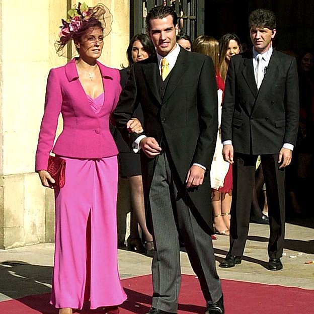 Carmina Ordóñez, en la boda de su hijo Cayetano.