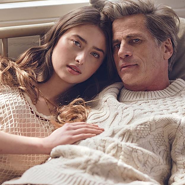 Imagen principal - Fotos familiares de Emma Vanderloo.