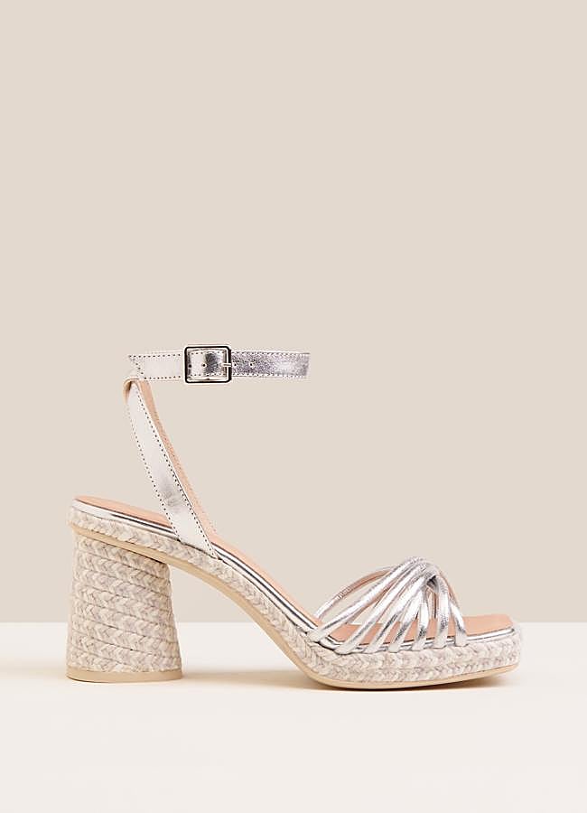 Imagen - Sandalia plateada de Gaimo, 95 euros..