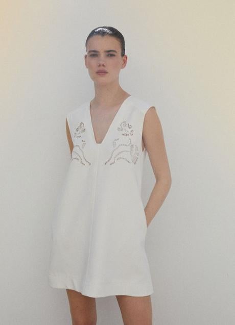 Imagen - Vestido blanco de Sfera (39,99 euros)