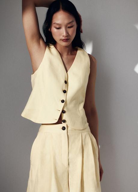 Imagen - Chaleco de lino de H&M (9,99 euros)