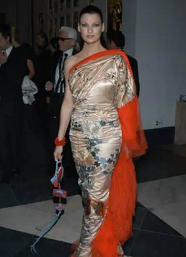 Imagen - Linda Evangelista en la Met Gala 2004/GETTY