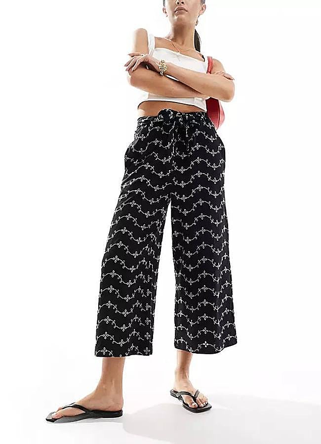 Imagen - Pantalones bordados con cinturón de lazo