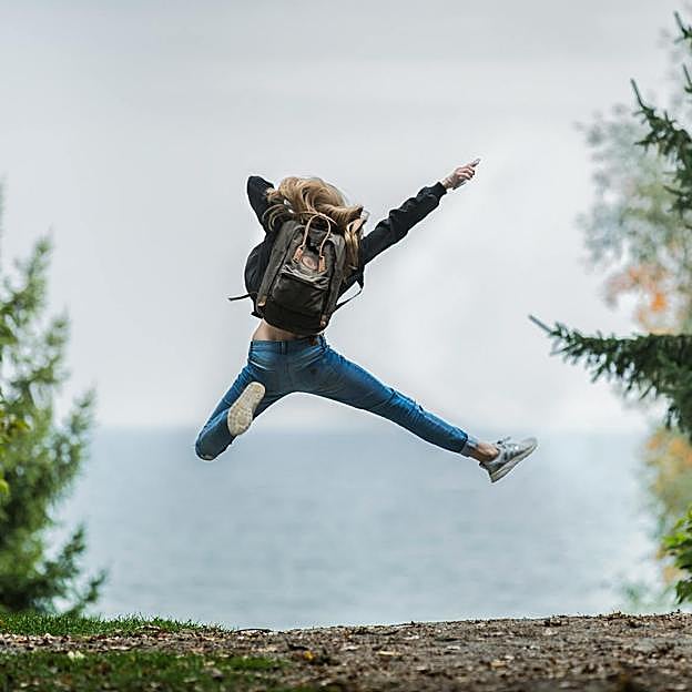 Eliminar de tu vida lo que no te reporta bienestar te hará sentirte más feliz. 