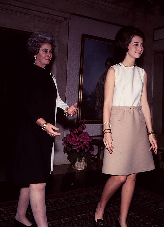 Imagen - Doña Sofía con la reina Federica de Grecia en el Palacio de la Zarzuela. Foto: Getty.