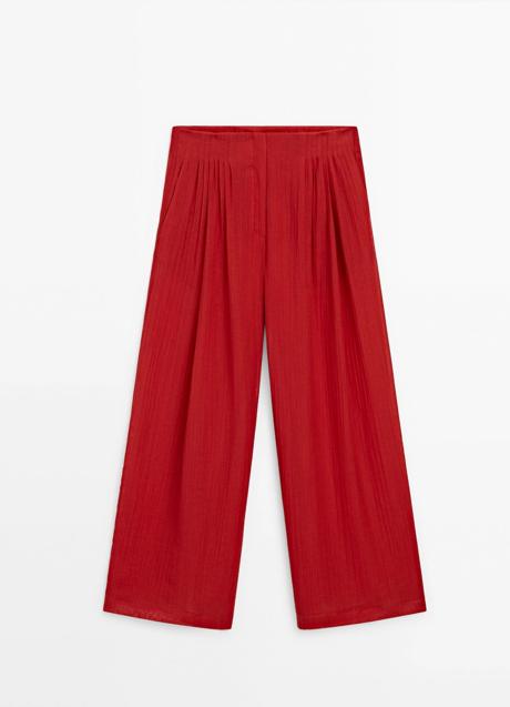 Imagen - Pantalones rojos de Massimo Dutti (79,95 euros)