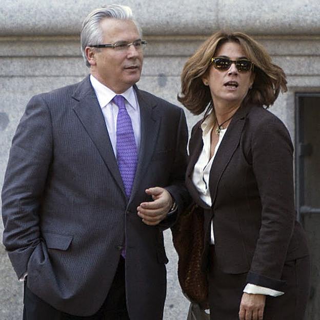 Baltasar Garzón y Dolores Delgado en una imagen reciente. 