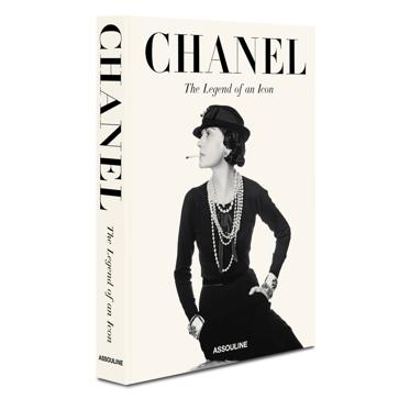 Imagen secundaria 1 - Imágenes y portada del libro Chanel: The Legend of an Icon, de Assouline.