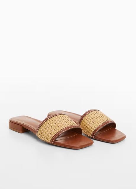 Imagen - Sandalias planas de rafia de Mango (29,99 euros)