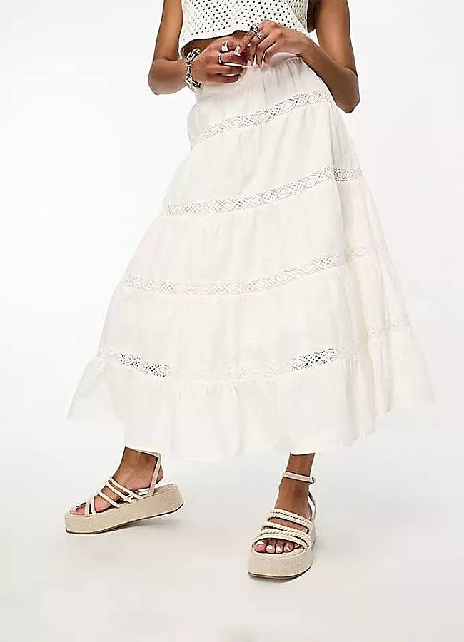 Imagen - Falda blanca bordada con vuelo