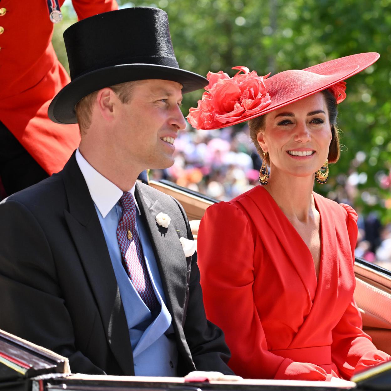 El príncipe Guillermo y Kate Middleton en Ascot 2023. 