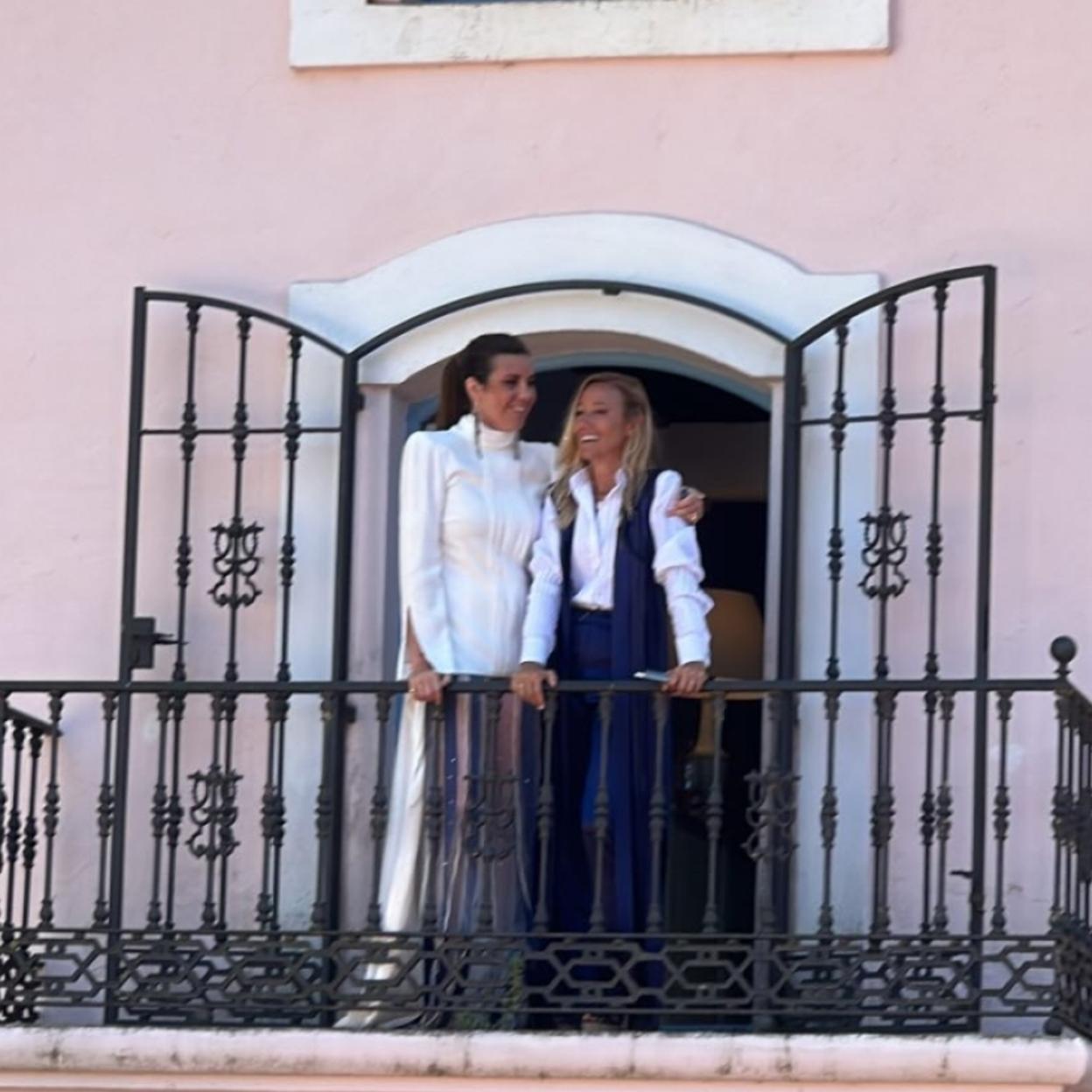 Mariana de Bergia y María Juncadella Hohenlohe.