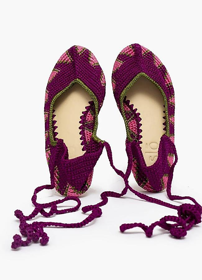 Imagen - Bailarinas de crochet atadas