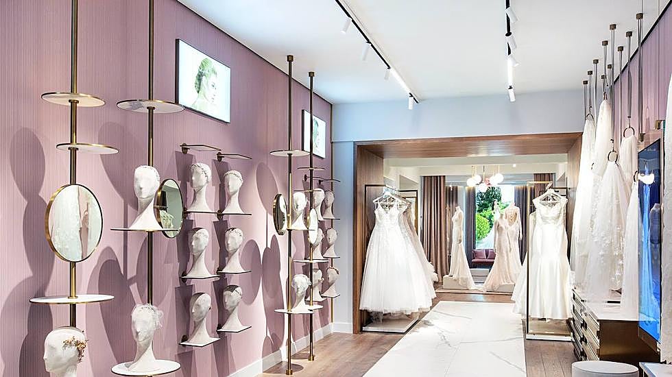Nueva imagen de las tiendas de Pronovias.