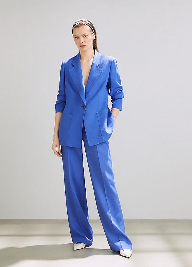 Imagen - El traje azul de Woman Limited de El Corte Inglés.