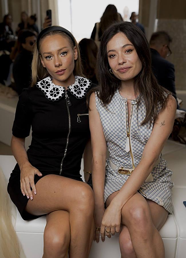 Imagen - Ester Expósito y Anna Castillo en el desfile de Louis Vuitton celebrado en Barcelona.