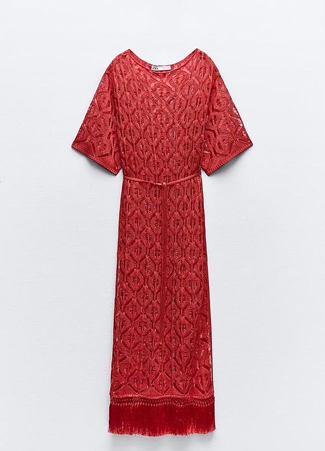 Imagen - Túnica larga punto calado flecos de Zara (39,95€)