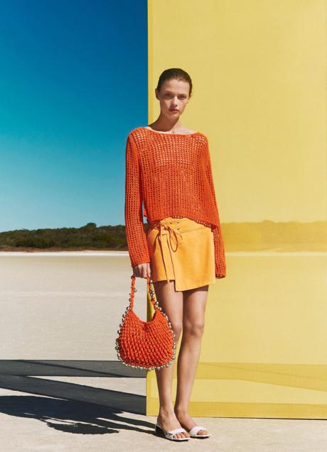 Imagen - Falda de naranja de Mango (29,99 euros)