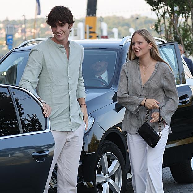 Irene Urdangarin junto a su hermano Pablo. 