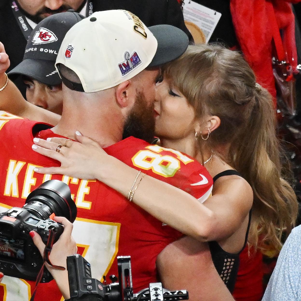 Taylo Swfit y Travis Kelce
