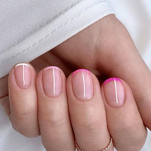 Uñas micro french en paleta del mismo color